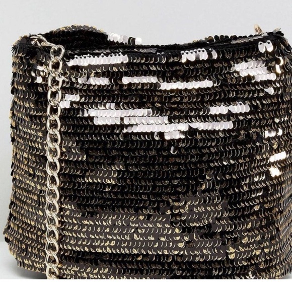 New look disco sequin chain bucket bag - Picture 2 of 4